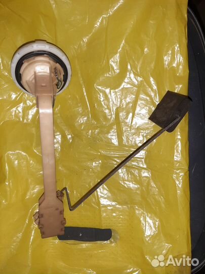 Датчик уровня топлива mercedes w210