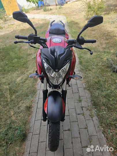 Bajaj Pulsar NS 200