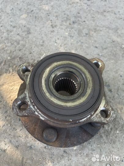 Ступица передняя Lexus Toyota 30 шлицов