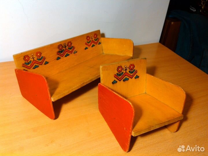 Диванчик и кресло (С.С.С.Р. 1959 г.)