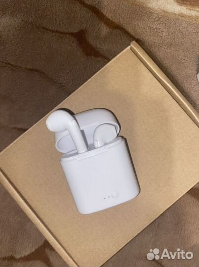 Беспроводные наушники