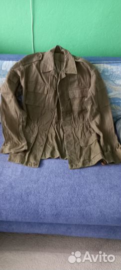 Костюмы камуфлированные, плащ-накидка, шапки и пр