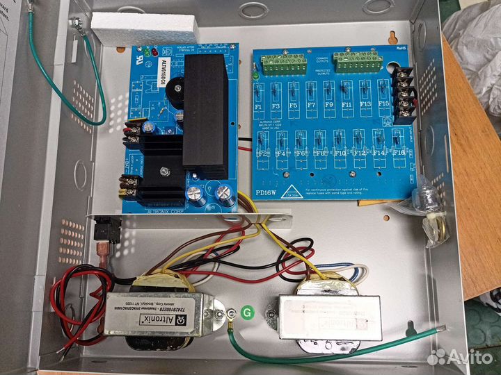 Блок питания 6А Altronix altv615dc616cb220