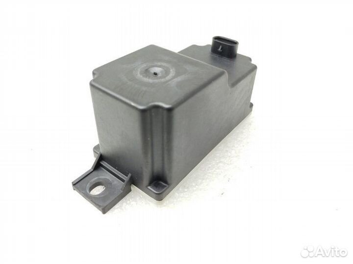 Преобразователь напряжения Mercedes-Benz E-Class