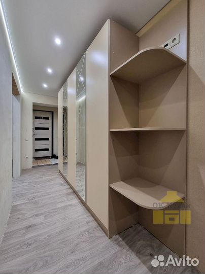 Шкаф распашной