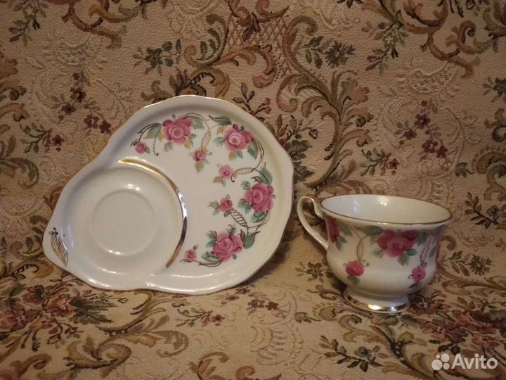 Чашка с блюдцем вербилки