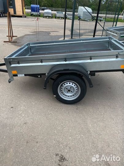 Прицеп на легковой автомобиль