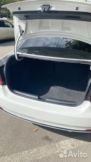 Volkswagen Polo, 2016