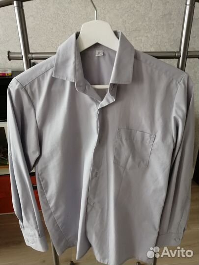 Рубашка на мальчика белая, голубая, серая