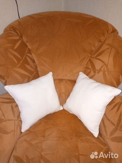 Подушки декоративные 2 штуки