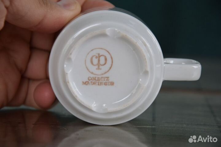 Блюдца и кофейная кружка golditz