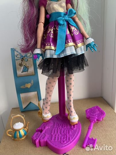 Кукла Ever After High Меделин Хеттер базовая