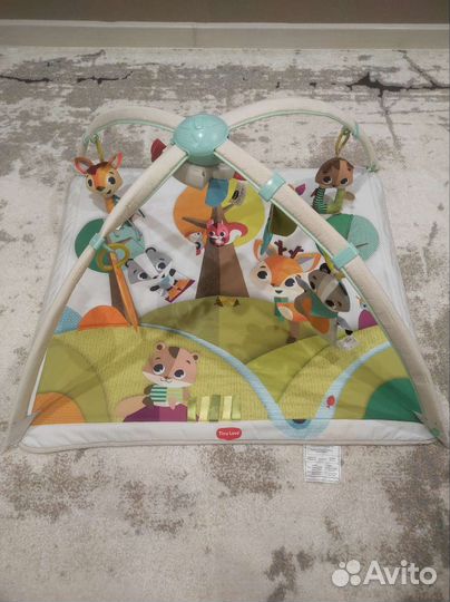 Развивающий коврик tiny love сказочный лес