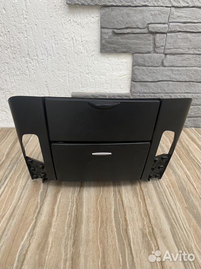 Бардачек пепельница