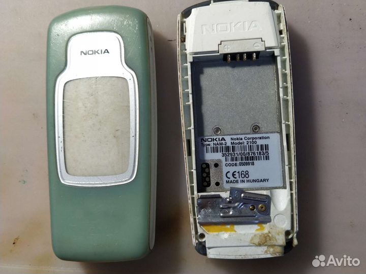 Nokia 2100