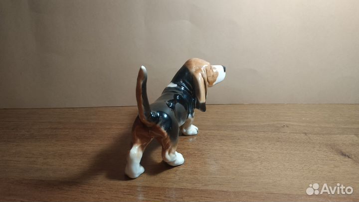 Фарфоровая статуэтка 