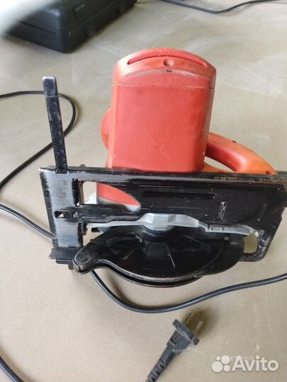 Пила дисковая Black&Decker CD 601