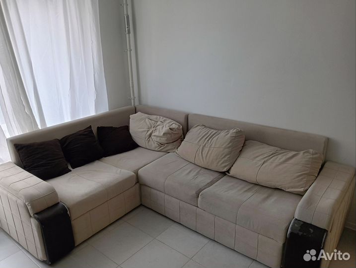 Угловой диван