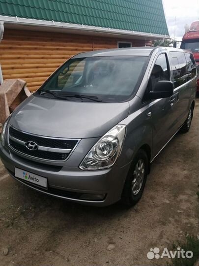 Hyundai Grand Starex 2.5 AT, 2012, 166 000 км