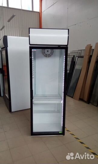 Холодильный шкаф б/у
