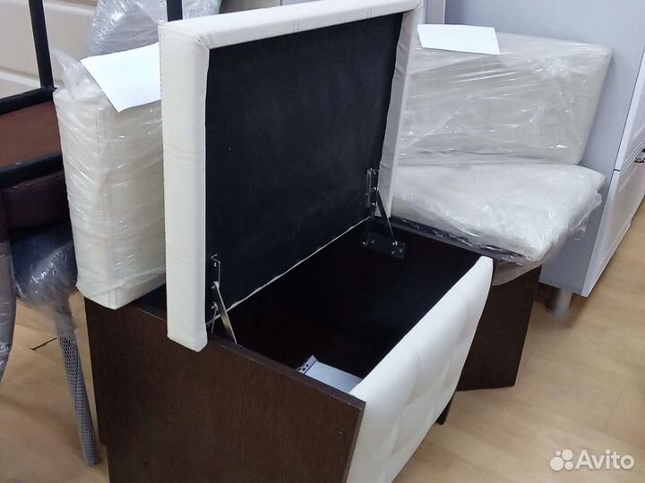 Кухонный уголок