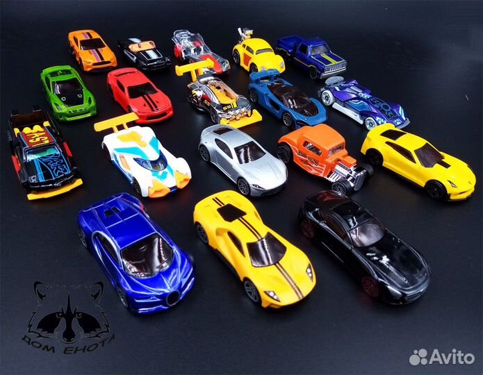 Набор машинок для трека Hotwheel