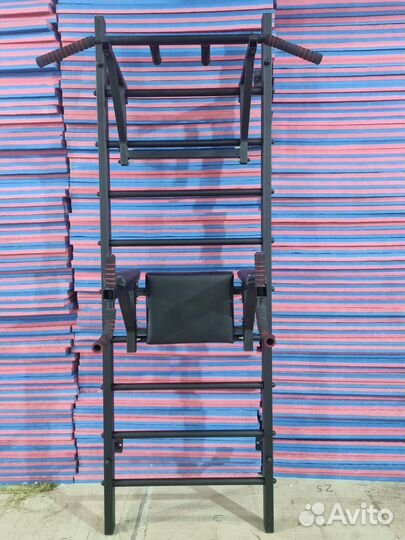 Шведская стенка с турником и брусьями скамёй для п