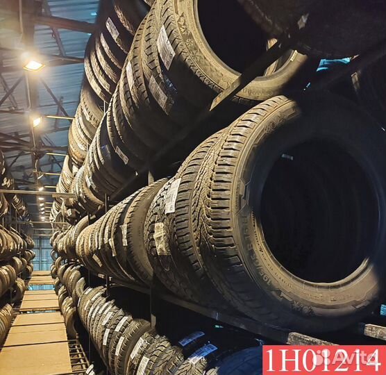 Michelin X-Ice North 4 215/60 R17 100R