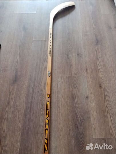 Клюшка хоккейная