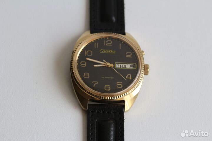 Наручные часы СССР Слава