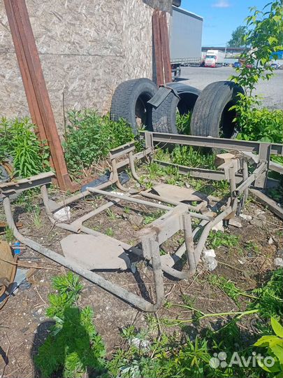 Паллетник под запаски