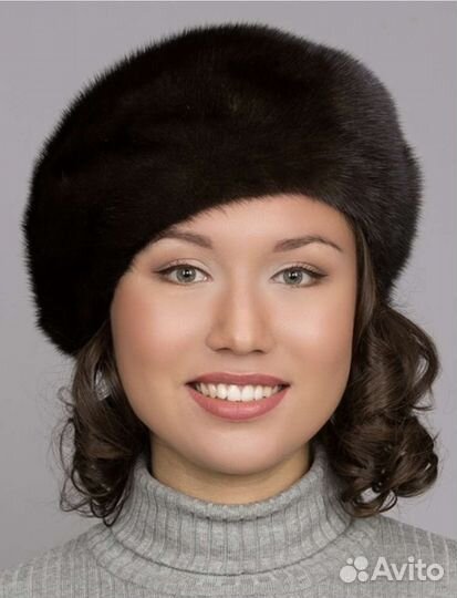 Берет из норки с кулиской-фиксатором размера