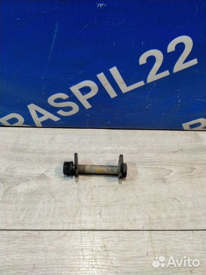 Эксцентрик передний Toyota Mark Ii GX100 1GFE