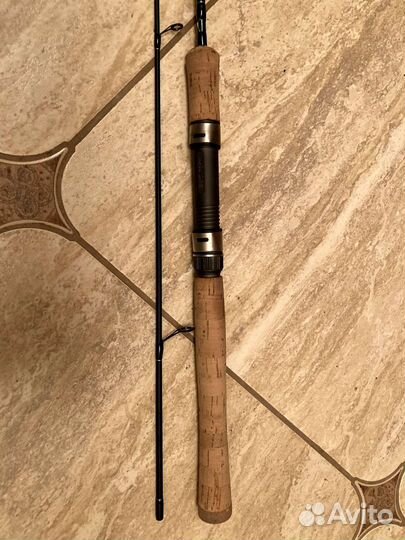 Спиннинг ультралайт Cara Noble 210 с блеснами