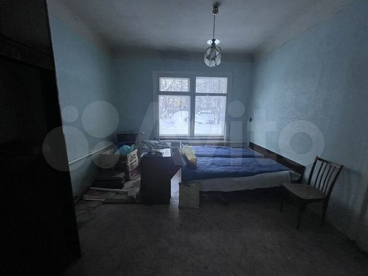 Комната 27 м² в 2-к., 1/1 эт.