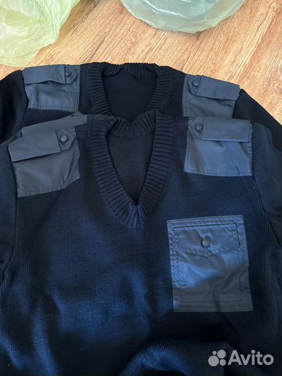 Свитер (джемпер)