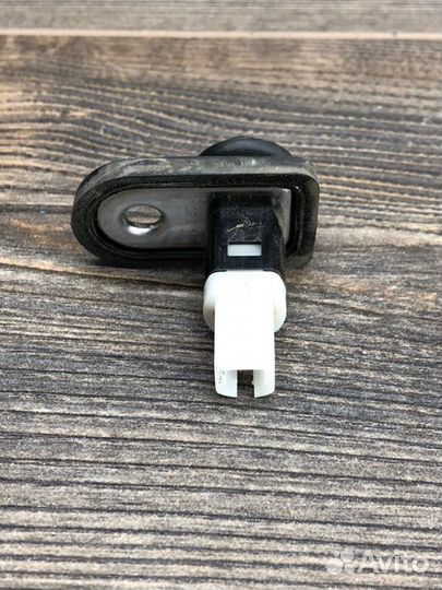 Концевик двери Kia Rio 3 1.4 2012