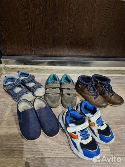 Кроссовки и ботинки