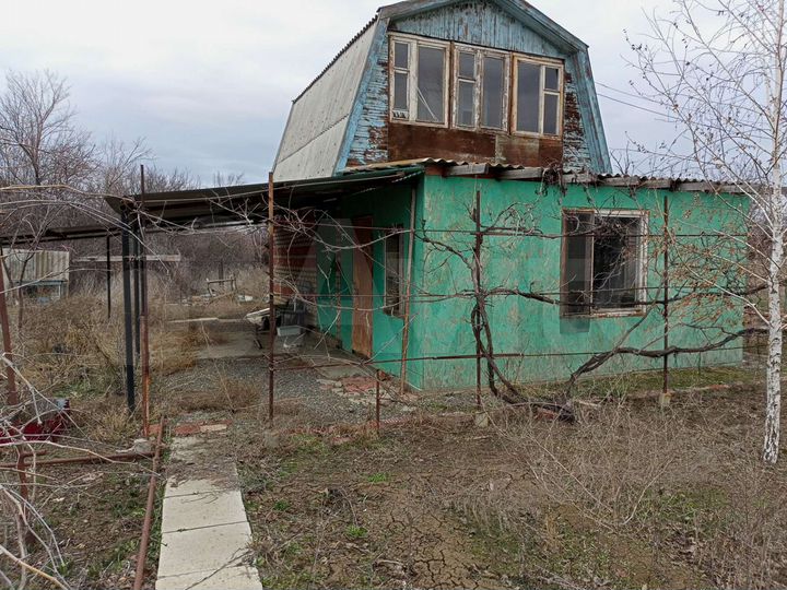 Дом 25 м² на участке 6,9 сот.