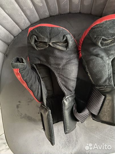 Перчатки для рукопашного боя