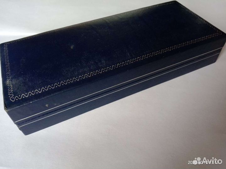 Подарочная коробочка