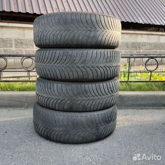 Goodyear UltraGrip Ice+ 215/65 R16