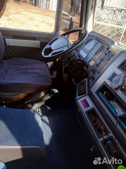 Shacman (Shaanxi) F3000, 2012