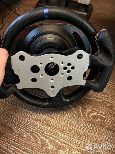 Thrustmaster TS-XW Servo Base, руль + педали T300