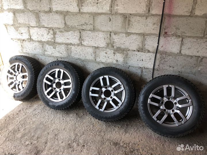Колеса зимние на ниву r16