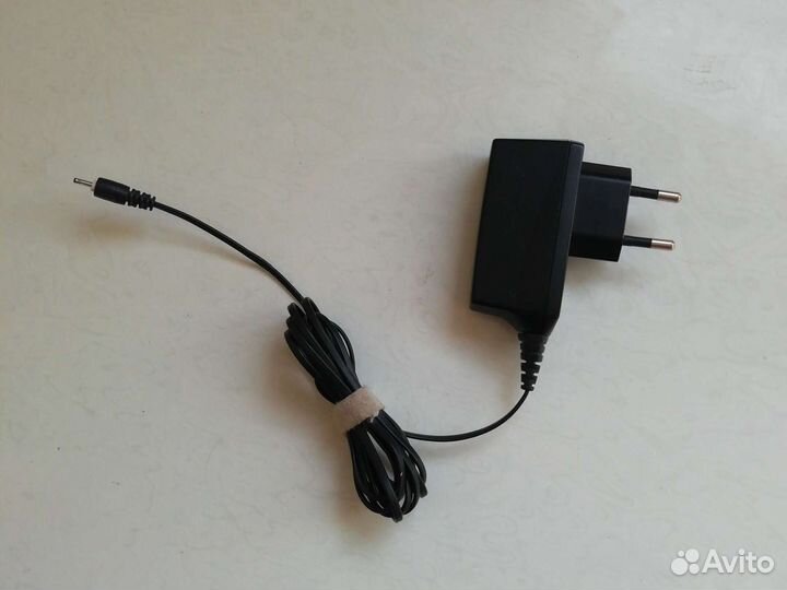 Зарядка Nokia тонкая