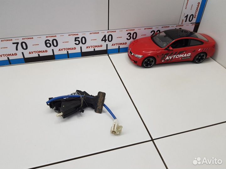 Замок лючка бензобака (Hyundai Equus)