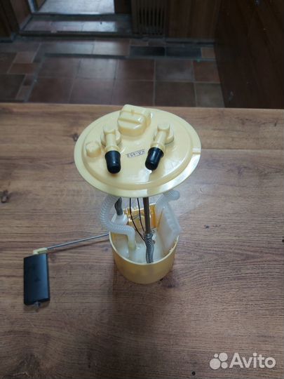 Топливозаборник (модуль) cummins 2.8 (2 вывода)