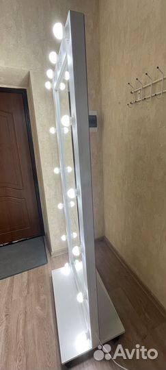 Гримерное зеркало