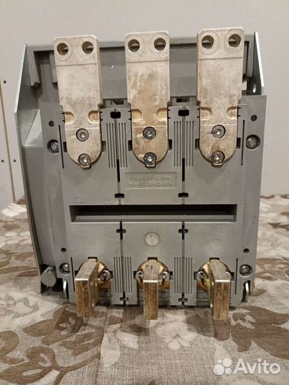 Выключатель автоматический Schneider Compact NS 10